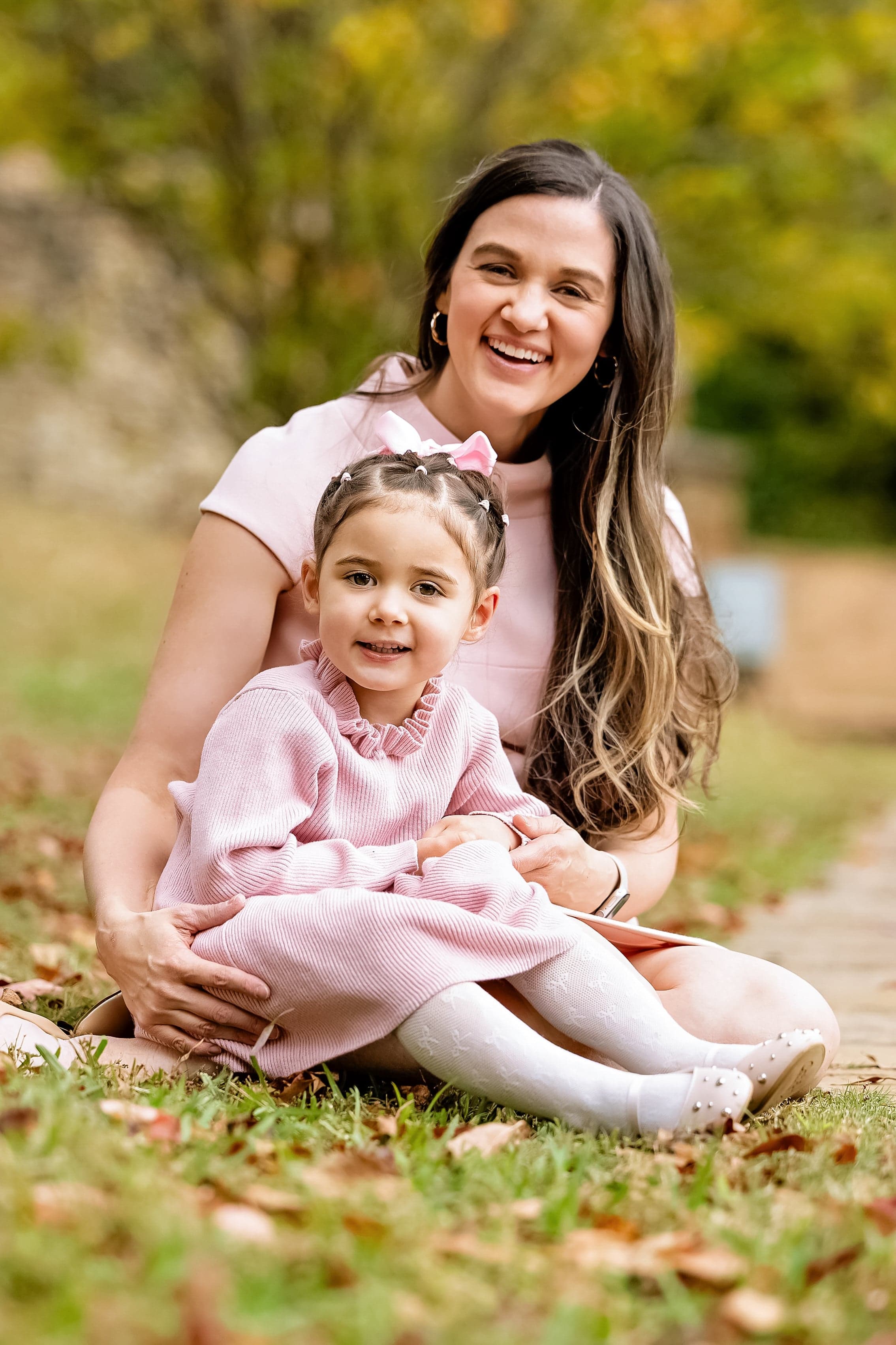 Outdoor family photos in Miami